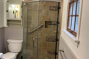 18 Park Ave, Glen Cove, NY 11542 - Photo 10