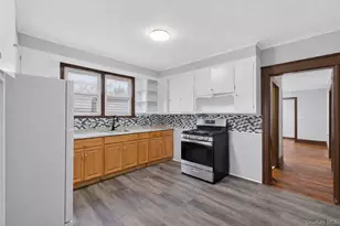 148 Winnikee Ave, Poughkeepsie, NY 12601 - Photo 10