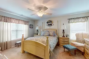 186 Bernstein Blvd, Center Moriches, NY 11934 - Photo 16