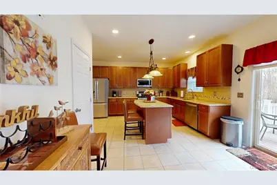 186 Bernstein Boulevard, Center Moriches, NY 11934 - Photo 6