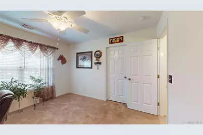 186 Bernstein Boulevard, Center Moriches, NY 11934 - Photo 12