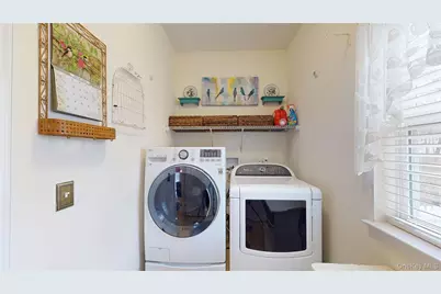 186 Bernstein Boulevard, Center Moriches, NY 11934 - Photo 10