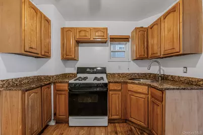 9006 107th Avenue, Ozone Park, NY 11417 - Photo 6