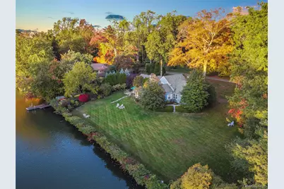 180 Wilmot Road, New Rochelle, NY 10804 - Photo 2