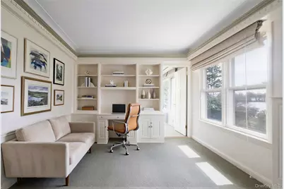 180 Wilmot Road, New Rochelle, NY 10804 - Photo 6