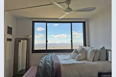 26910 Grand Central Parkway #31C, Floral Park, NY 11005 - Photo 6