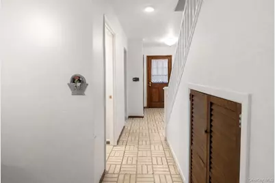 166 Halgren Crescent, Haverstraw, NY 10927 - Photo 6