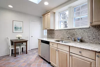 1613 Northern Boulevard, Roslyn, NY 11576 - Photo 8