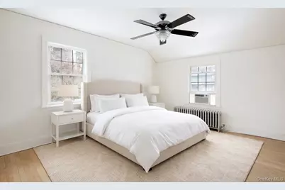 1613 Northern Boulevard, Roslyn, NY 11576 - Photo 14