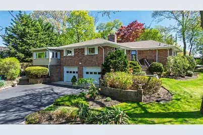 4 Knoll Top Road, Stony Brook, NY 11790 - Photo 2