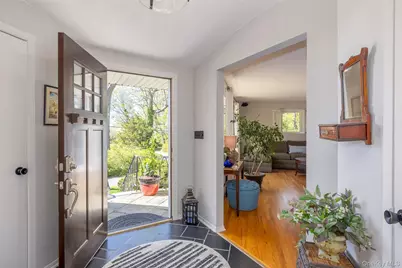 4 Knoll Top Road, Stony Brook, NY 11790 - Photo 4