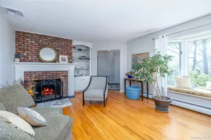 4 Knoll Top Rd, Stony Brook, NY 11790 - Photo 6