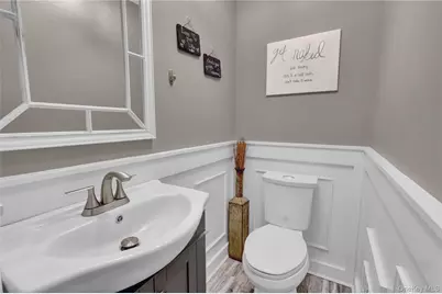 2889 Arnold Avenue, Oceanside, NY 11572 - Photo 18