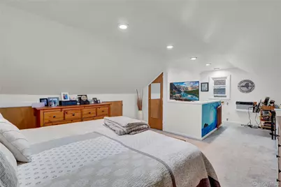 2889 Arnold Avenue, Oceanside, NY 11572 - Photo 30