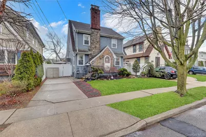 2889 Arnold Avenue, Oceanside, NY 11572 - Photo 4