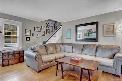 2889 Arnold Avenue, Oceanside, NY 11572 - Photo 6