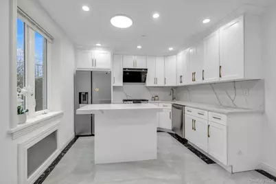 717 College Place, College Point, NY 11356 - Photo 16