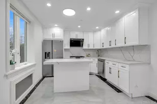 7-17 College Pl, College Point, NY 11356 - Photo 16