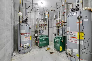 7-17 College Pl, College Point, NY 11356 - Photo 26