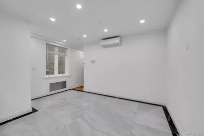 717 College Place, College Point, NY 11356 - Photo 14