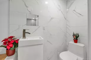 7-17 College Pl, College Point, NY 11356 - Photo 6