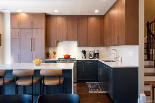 35 1st St, Pelham, NY 10803 - Photo 10