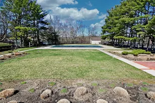 92 Gauguin Ct, Middle Island, NY 11953 - Photo 36