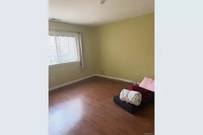 92 Gauguin Court #92, Middle Island, NY 11953 - Photo 8