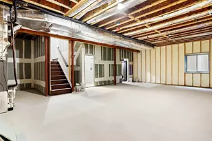 56 Jackson Ave, Mineola, NY 11501 - Photo 24