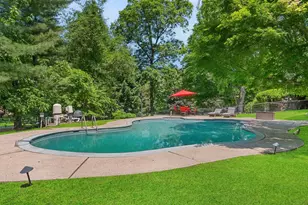 1 Finnegan Ln, Montebello, NY 10901 - Photo 34