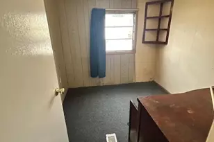 658 Sound Ave, Calverton, NY 11933 - Photo 10