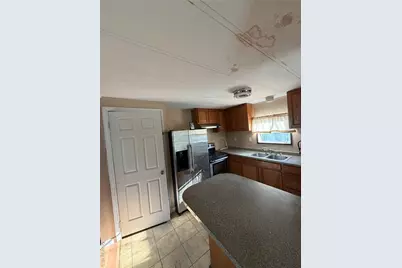 60 Webb Avenue, Patchogue, NY 11772 - Photo 4