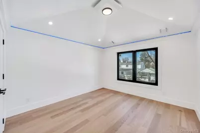 26 Fieldstone Drive, Syosset, NY 11791 - Photo 10