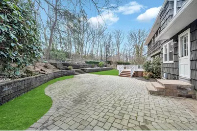 10 Hunting Hill Road, Woodbury, NY 11797 - Photo 36