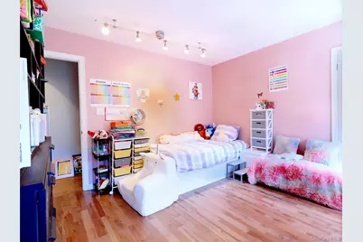 6 Morris Lane, Great Neck, NY 11024 - Photo 10