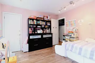 6 Morris Ln, Great Neck, NY 11024 - Photo 14