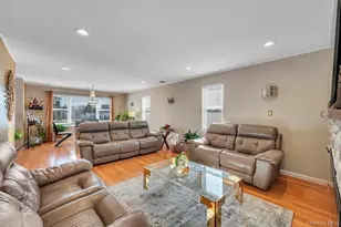 4312 Ava Rd, Bethpage, NY 11714 - Photo 14