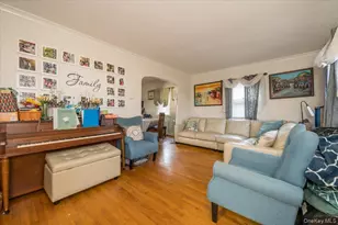 64 E Chester St, Valley Stream, NY 11580 - Photo 4