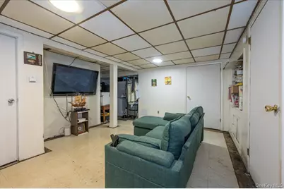 64 E Chester Street, Valley Stream, NY 11580 - Photo 12