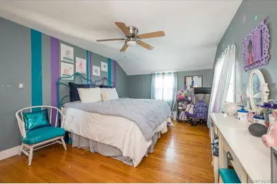 64 E Chester Street, Valley Stream, NY 11580 - Photo 8