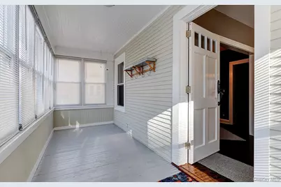 256 Nassau Road, Huntington, NY 11743 - Photo 2