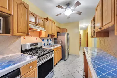 634 E 3rd Street, Brooklyn, NY 11218 - Photo 8