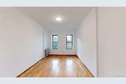 954 Manhattan Avenue, Brooklyn, NY 11222 - Photo 8