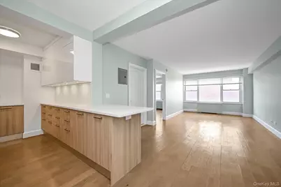 107-40 Queens Boulevard #10D, Forest Hills, NY 11375 - Photo 6