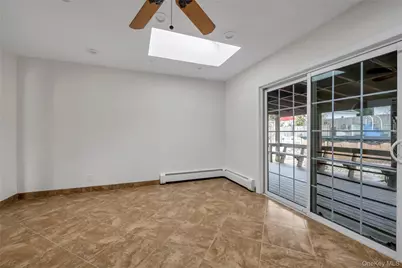 29 Glen Cove Drive, Glen Head, NY 11545 - Photo 4