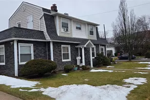 2 Sportsmans Ave, Freeport, NY 11520 - Photo 2