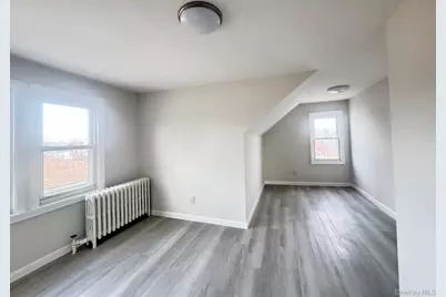 164-36 77th Road, Fresh Meadows, NY 11366 - Photo 12