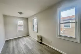 164-36 77th Rd, Fresh Meadows, NY 11366 - Photo 8