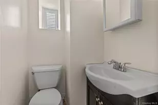 947 Diven St, Peekskill, NY 10566 - Photo 10