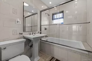 75-35 60th Pl, Glendale, NY 11385 - Photo 12